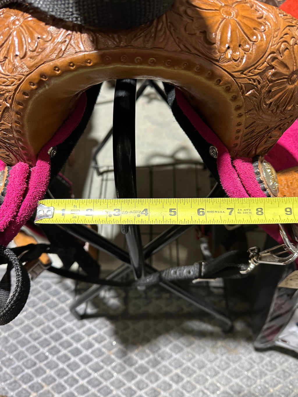 14” Silva PINK light weight barrel saddle