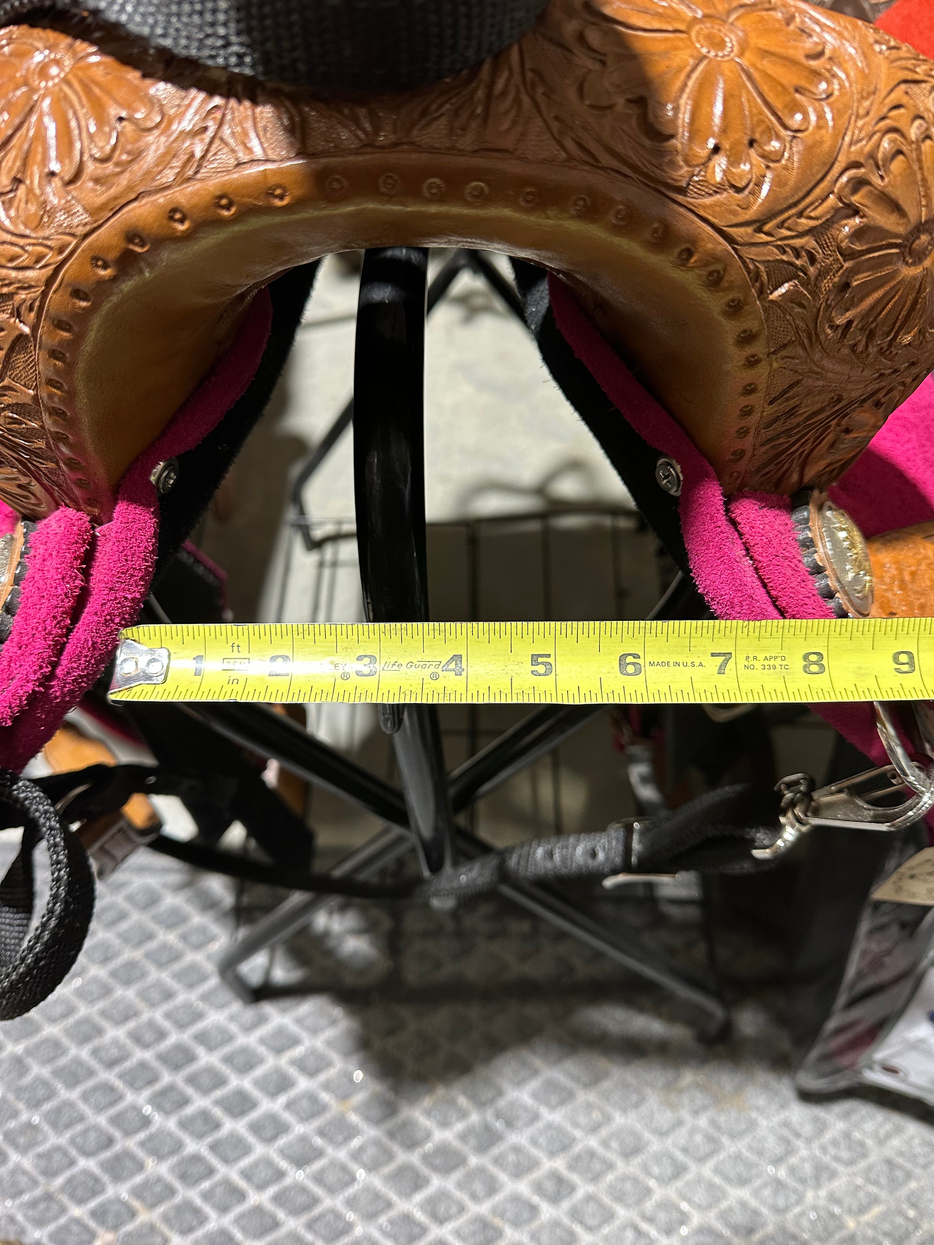 14” Silva PINK light weight barrel saddle