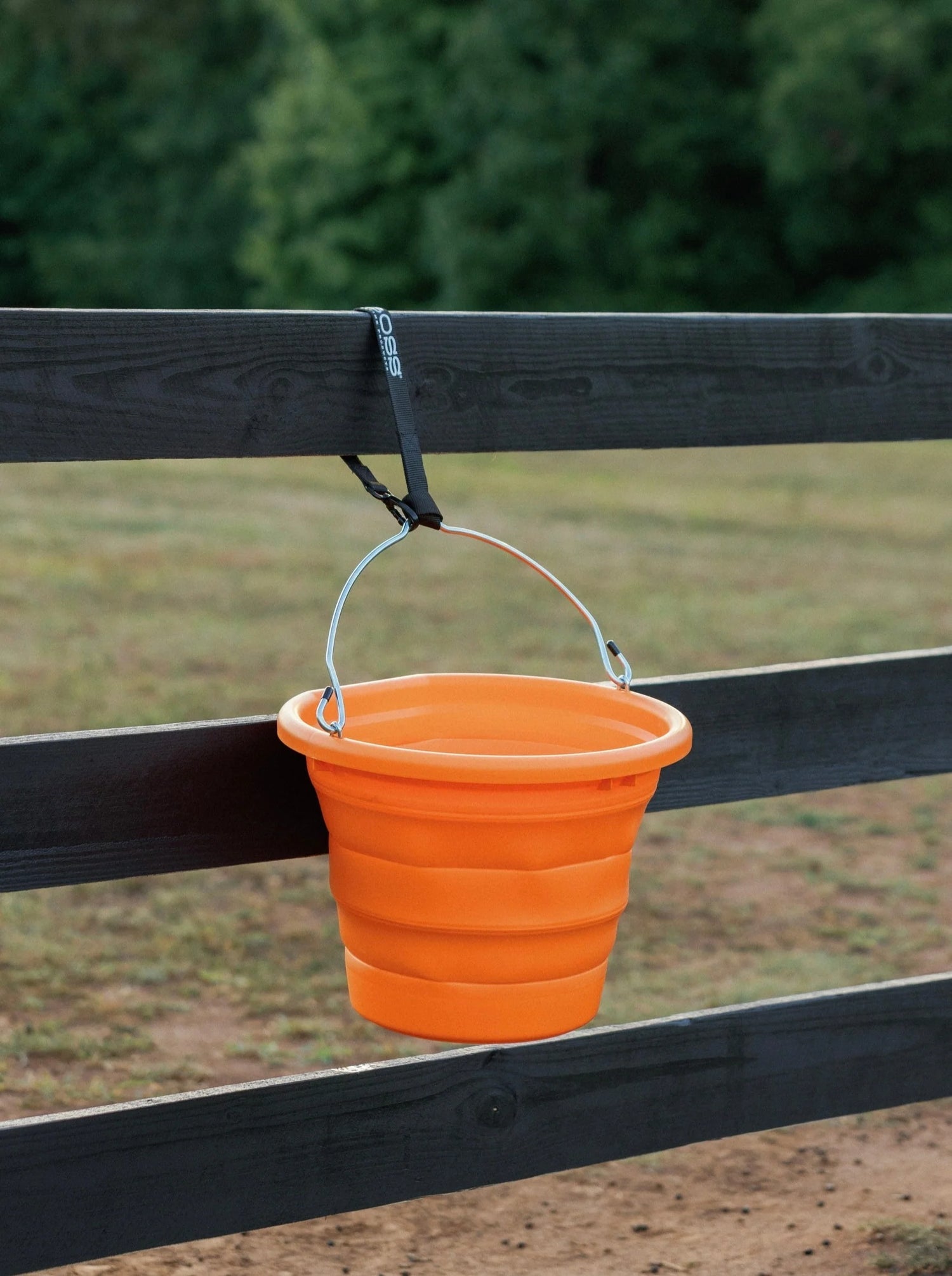 Boss bucket 6 gallon capacity